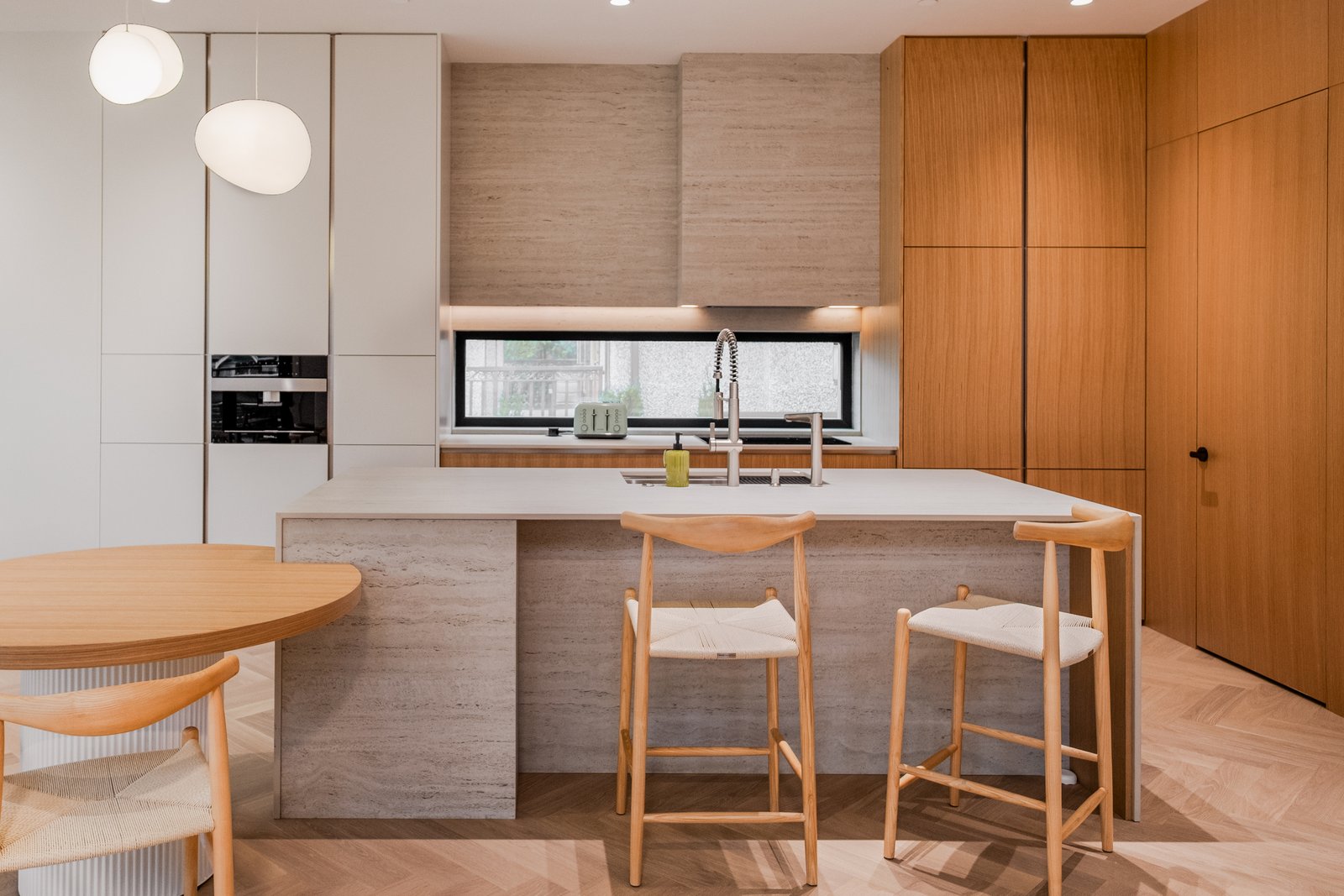 SW Marine Custom Home — Kitchen
